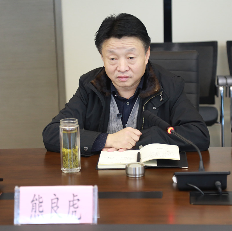7G6A5323_董事長(zhǎng)_副本.jpg